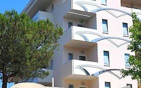 Hotel Caribia Pinarella